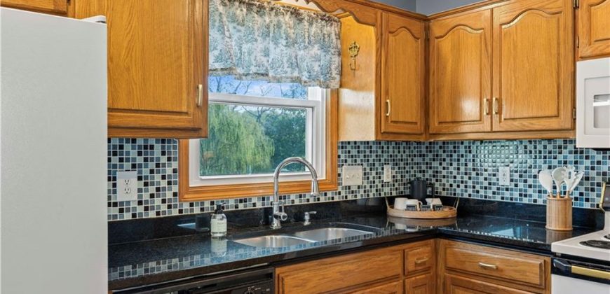 Homes for Sale in Smithville, MO 64068 | 15145  Lakeport Lane