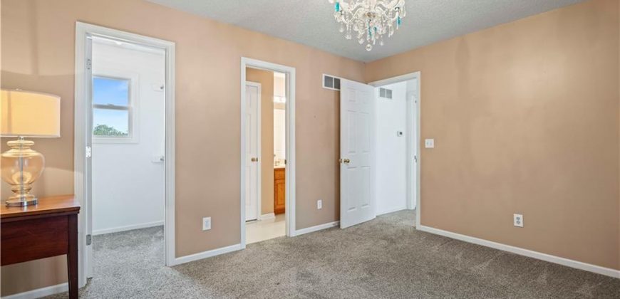 Homes for Sale in Smithville, MO 64068 | 15145  Lakeport Lane