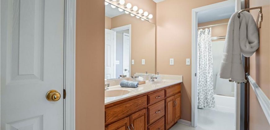 Homes for Sale in Smithville, MO 64068 | 15145  Lakeport Lane