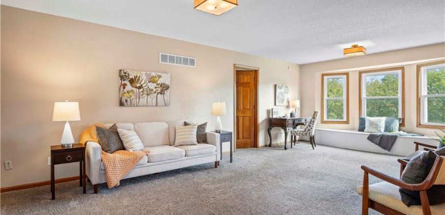 Homes for Sale in Smithville, MO 64068 | 15145  Lakeport Lane