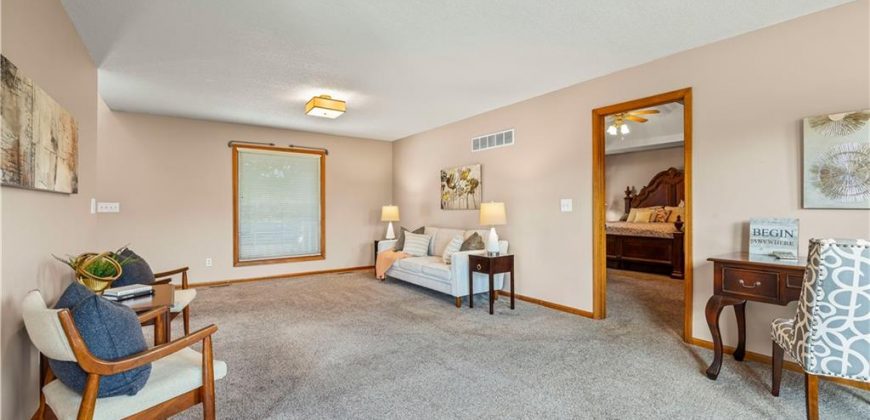 Homes for Sale in Smithville, MO 64068 | 15145  Lakeport Lane