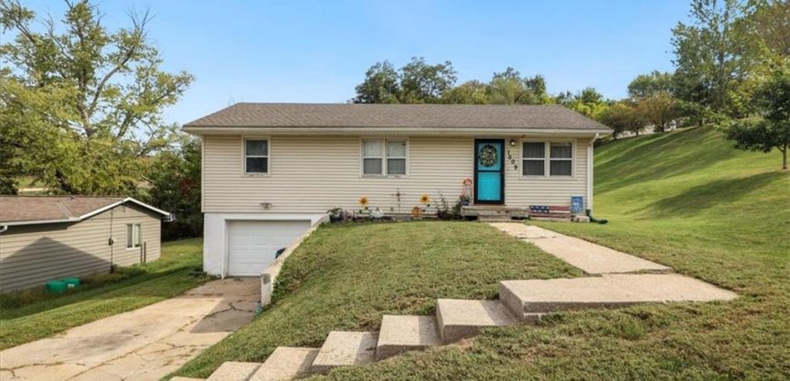 Homes for Sale in Platte City, MO 64079 | 1009  Mary Kay Lane