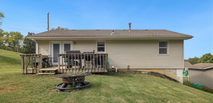 Homes for Sale in Platte City, MO 64079 | 1009  Mary Kay Lane