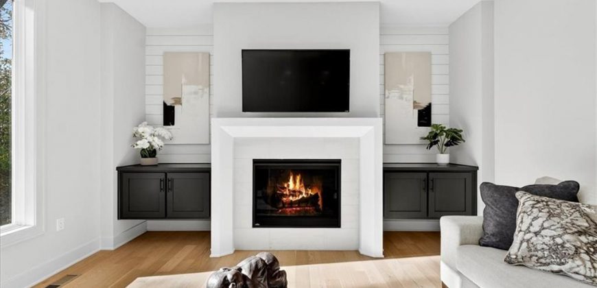 Homes for Sale in Parkville, MO 64152 | 6448 NW Cross Road