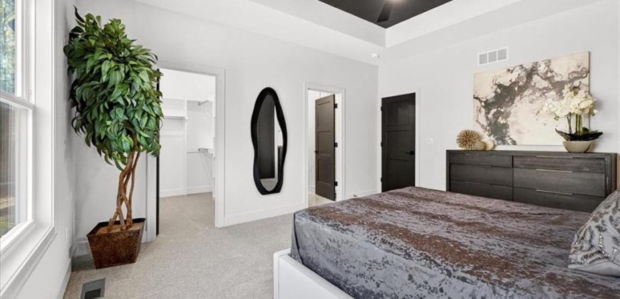 Homes for Sale in Parkville, MO 64152 | 6448 NW Cross Road