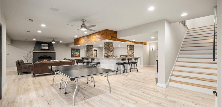 Homes for Sale in Kansas City, MO 64157 | 8519 N Sycamore Avenue