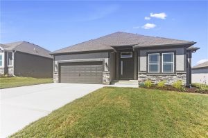 11432-N-Auburndale-Circle-mls-2536100-image-1
