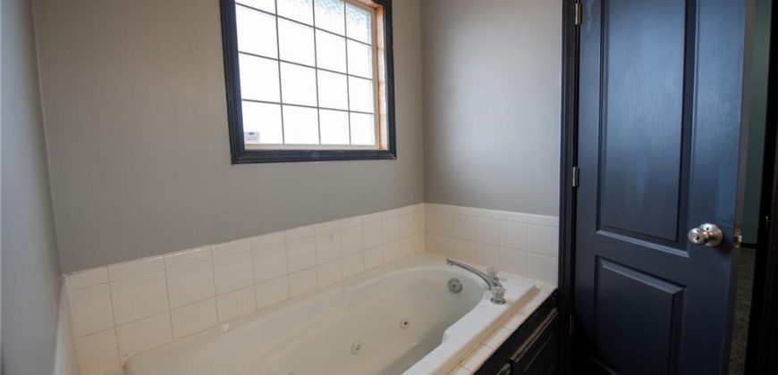 Homes for Sale in Kearney, MO 64060 | 1818  Lauren Lane