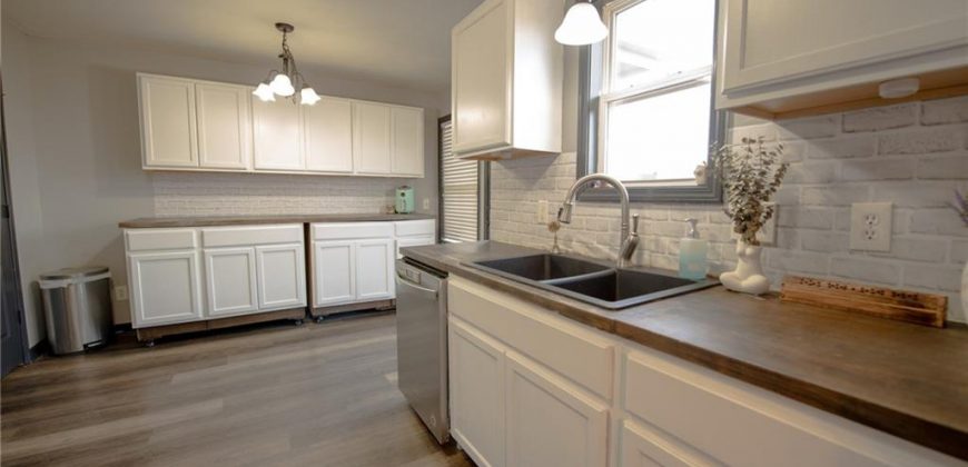 Homes for Sale in Kearney, MO 64060 | 1818  Lauren Lane