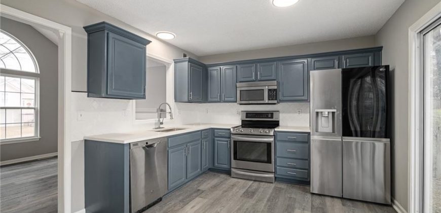 Homes for Sale in Kansas City, MO 64154 | 3408 NW 84th Terrace