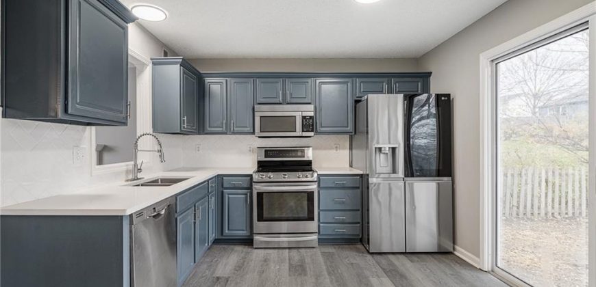 Homes for Sale in Kansas City, MO 64154 | 3408 NW 84th Terrace