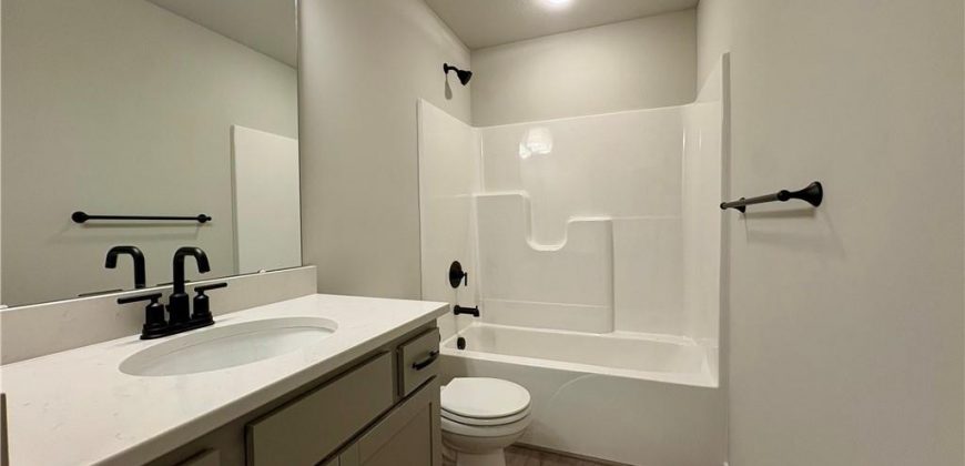 Homes for Sale in Kansas City, MO 64154 | 3036 NW 95th Terrace