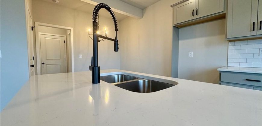 Homes for Sale in Kansas City, MO 64154 | 3036 NW 95th Terrace