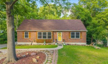 Homes for Sale in Kansas City, MO 64152 | 6607  QUAIL RUN Drive