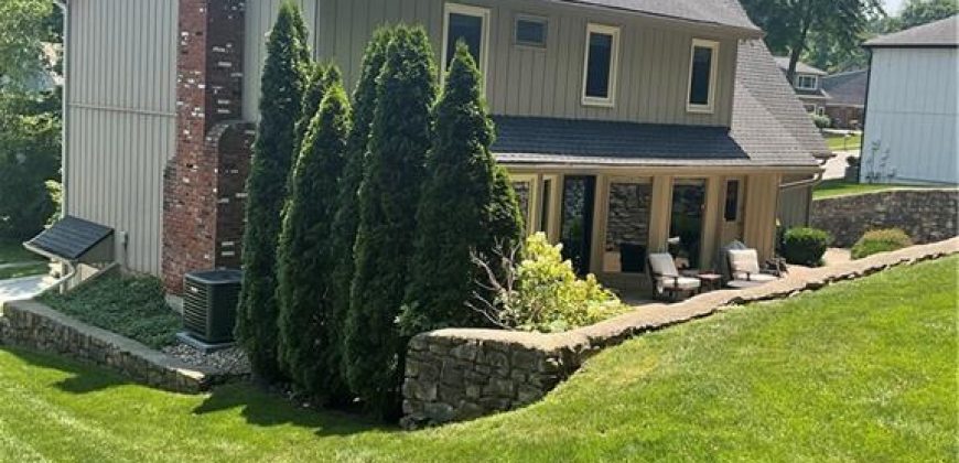 Homes for Sale in Kansas City, MO 64116 | 4420 NW Wildwood Drive