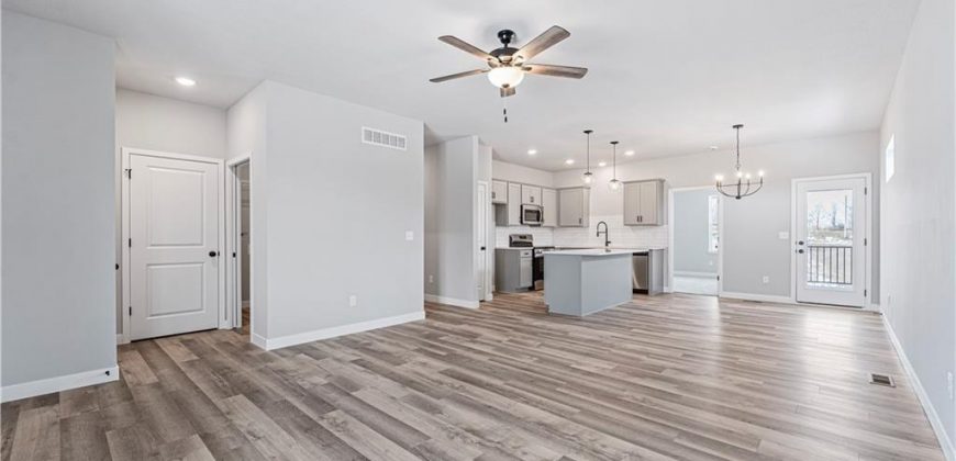 Homes for Sale in Kansas City, MO 64154 | 9637 N Colrain Avenue