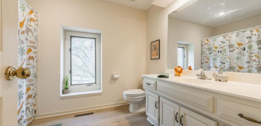 Homes for Sale in Kansas City, MO 64151 | 7640 N Lucerne Court