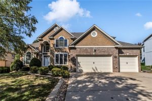 8904-NE-89th-Street-mls-2582404-image-1