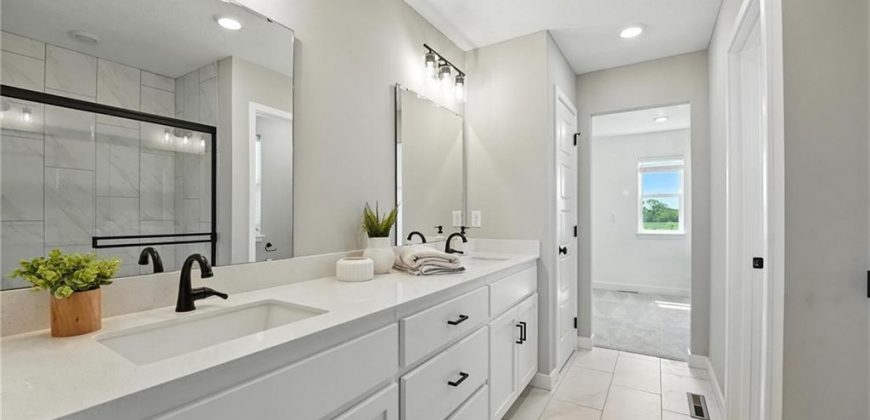 Homes for Sale in Kansas City, MO 66157 | 11112 N Glenwood Avenue