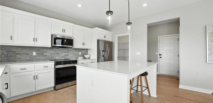 Homes for Sale in Kansas City, MO 66157 | 11112 N Glenwood Avenue