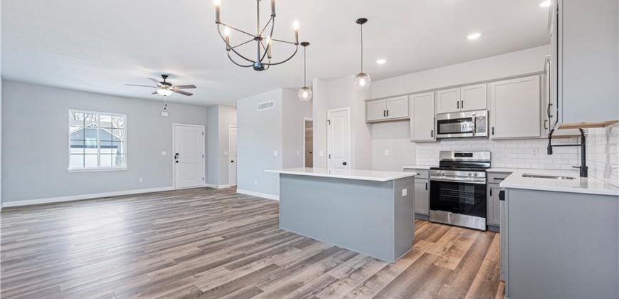 Homes for Sale in Kansas City, MO 64154 | 3024 NW 95th Terrace