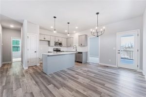 3024-NW-95th-Terrace-mls-2589444-image-1