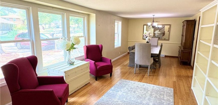 Homes for Sale in Kansas City, MO 64152 | 6607  QUAIL RUN Drive