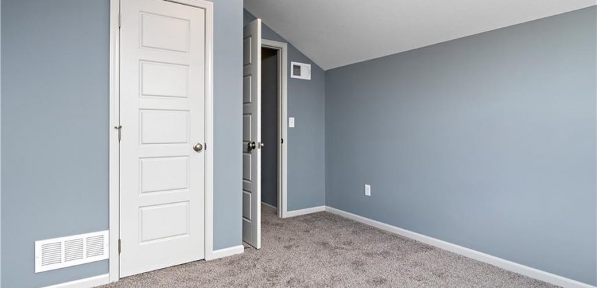 Homes for Sale in Kansas City, MO 64155 | 11222 N Oak Trafficway