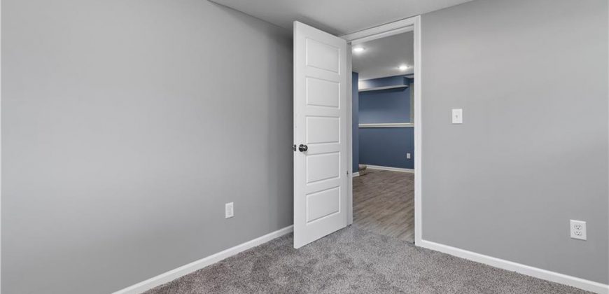 Homes for Sale in Kansas City, MO 64155 | 11222 N Oak Trafficway