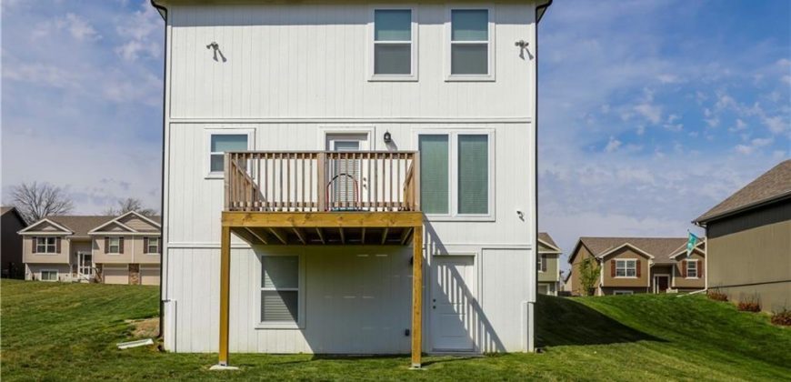 Homes for Sale in Kansas City, MO 64155 | 11222 N Oak Trafficway