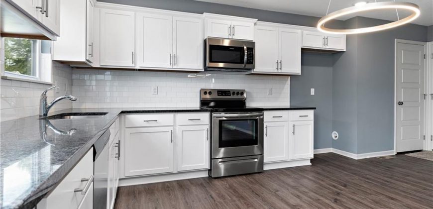 Homes for Sale in Kansas City, MO 64155 | 11222 N Oak Trafficway