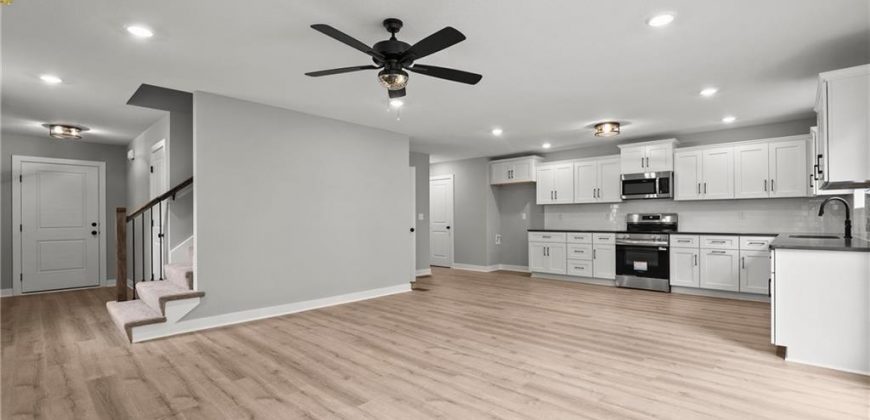 Homes for Sale in Kansas City, MO 64155 | 11218 N Oak Trafficway