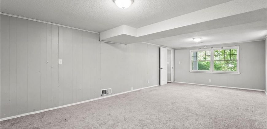 Homes for Sale in Kansas City, MO 64117 | 3801 NE ANTIOCH Road