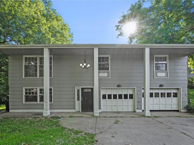 Homes for Sale in Kansas City, MO 64117 | 3801 NE ANTIOCH Road