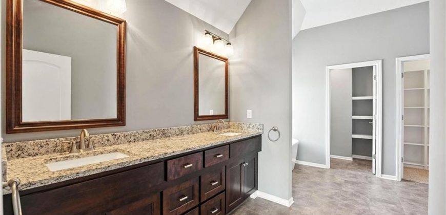 Homes for Sale in Kansas City, MO 64151 | 7611 N Adrian Avenue