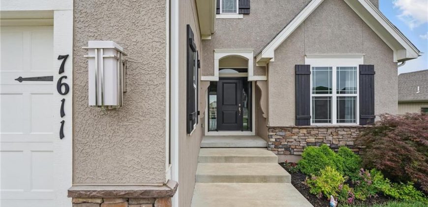 Homes for Sale in Kansas City, MO 64151 | 7611 N Adrian Avenue