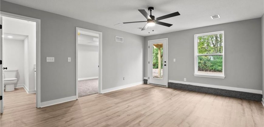 Homes for Sale in Kansas City, MO 64155 | 11226 N Oak Trafficway