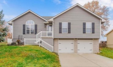 Homes for Sale in Smithville, MO 64089 | 900 NE 194th Terrace