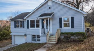 Homes for Sale in Gladstone, MO 64118 | 9 NW Englewood Court