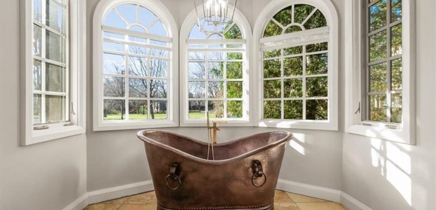 Homes for Sale in Kansas City, MO 64157 | 8519 N Sycamore Avenue