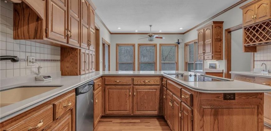 Homes for Sale in Gladstone, MO 64119 | 7605 N Chestnut Avenue