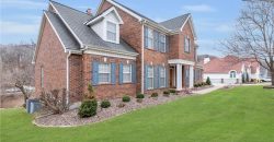 Homes for Sale in Gladstone, MO 64119 | 7605 N Chestnut Avenue