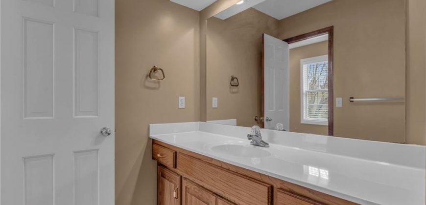 Homes for Sale in Gladstone, MO 64119 | 7605 N Chestnut Avenue