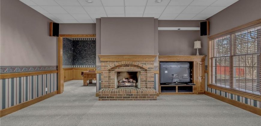 Homes for Sale in Gladstone, MO 64119 | 7605 N Chestnut Avenue