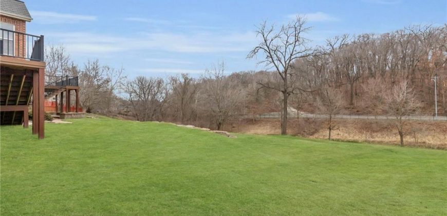 Homes for Sale in Gladstone, MO 64119 | 7605 N Chestnut Avenue