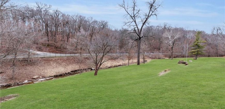 Homes for Sale in Gladstone, MO 64119 | 7605 N Chestnut Avenue