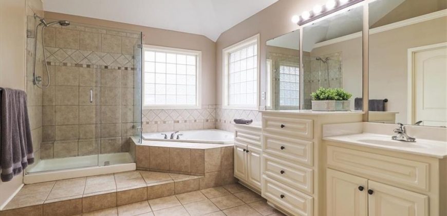 Homes for Sale in Kansas City, MO 64156 | 3623 NE 95th Terrace