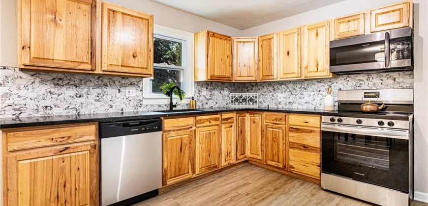 Homes for Sale in Kansas City, MO 64116 | 17  Briarcliff Road