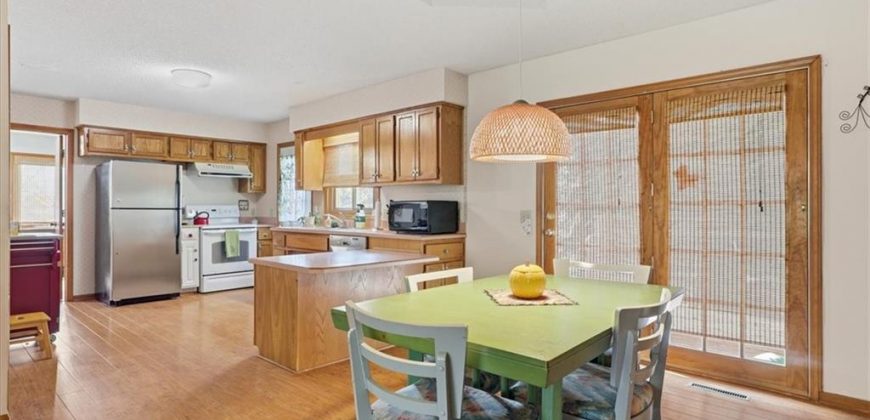 Homes for Sale in Pleasant Valley, MO 64068 | 7008 N Elm Street