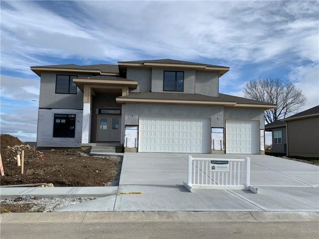 Homes for Sale in Kansas City, MO 64155 | 10427 N Mulberry Street